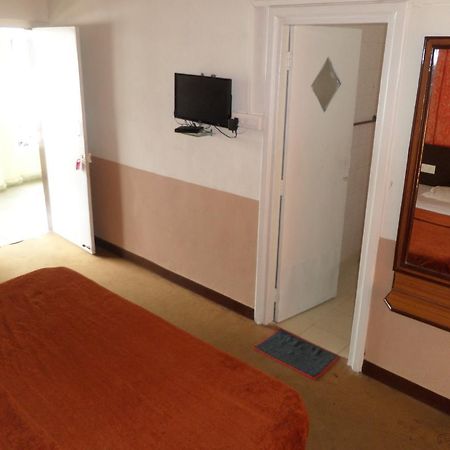 ناسيك Hotel Ayodhya المظهر الخارجي الصورة