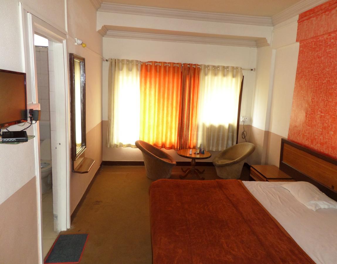 ناسيك Hotel Ayodhya المظهر الخارجي الصورة